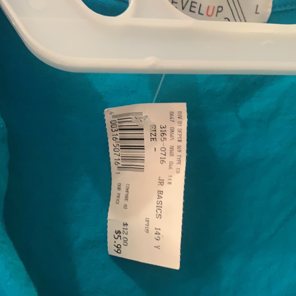 Basic T-shirt - Picture 5 of 5